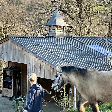 Luksusowy namiot Ferme Equestre Des Esprits Sauvages Prades-d'Aubrac
